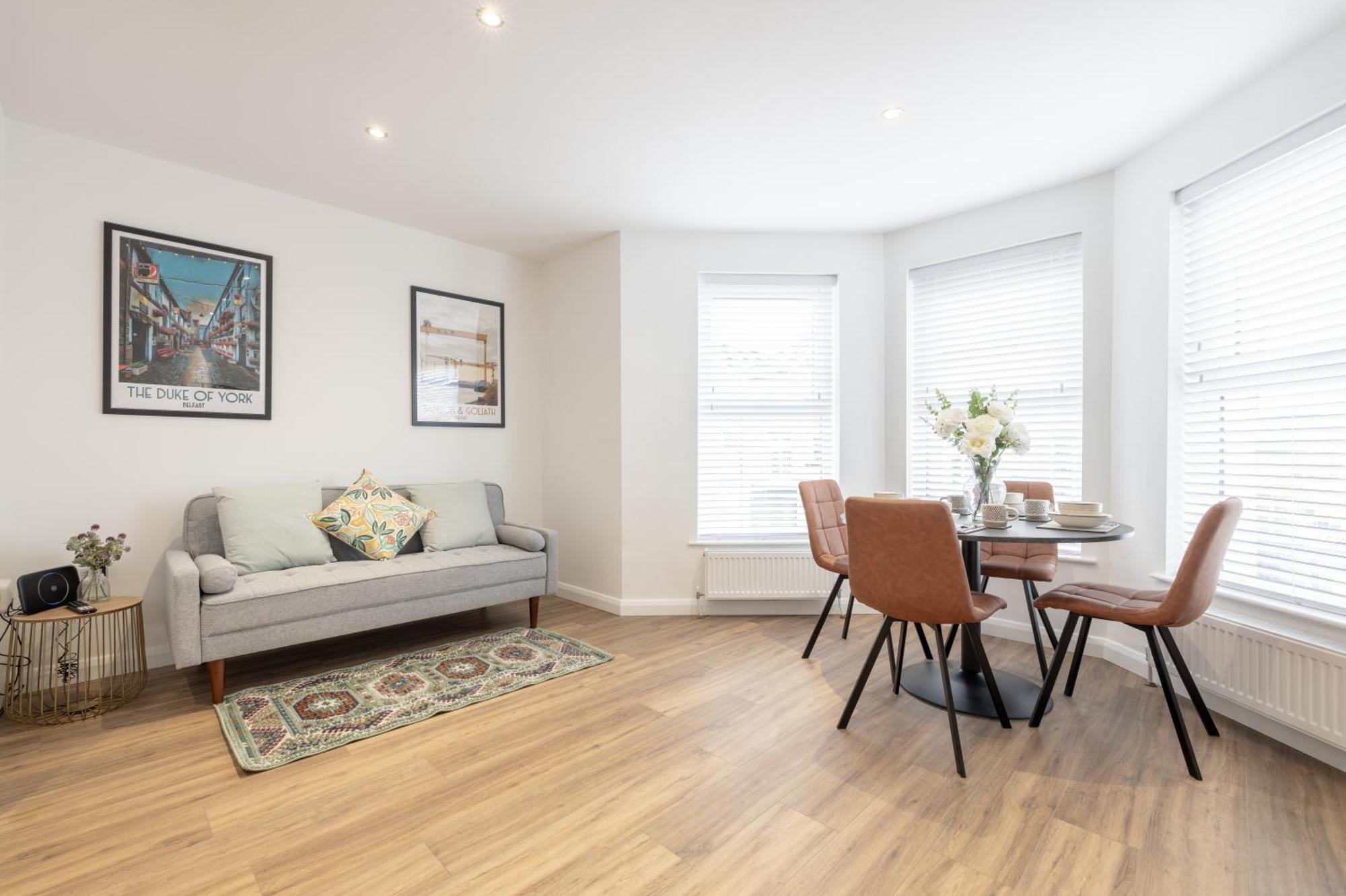 Bliss Stay Belfast The Mount Экстерьер фото