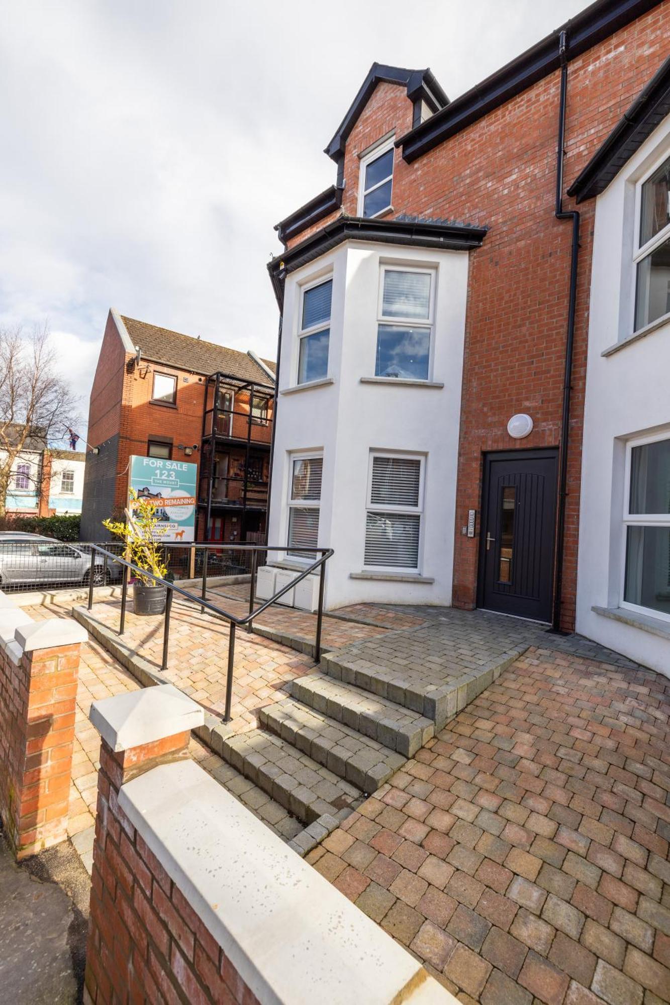 Bliss Stay Belfast The Mount Экстерьер фото