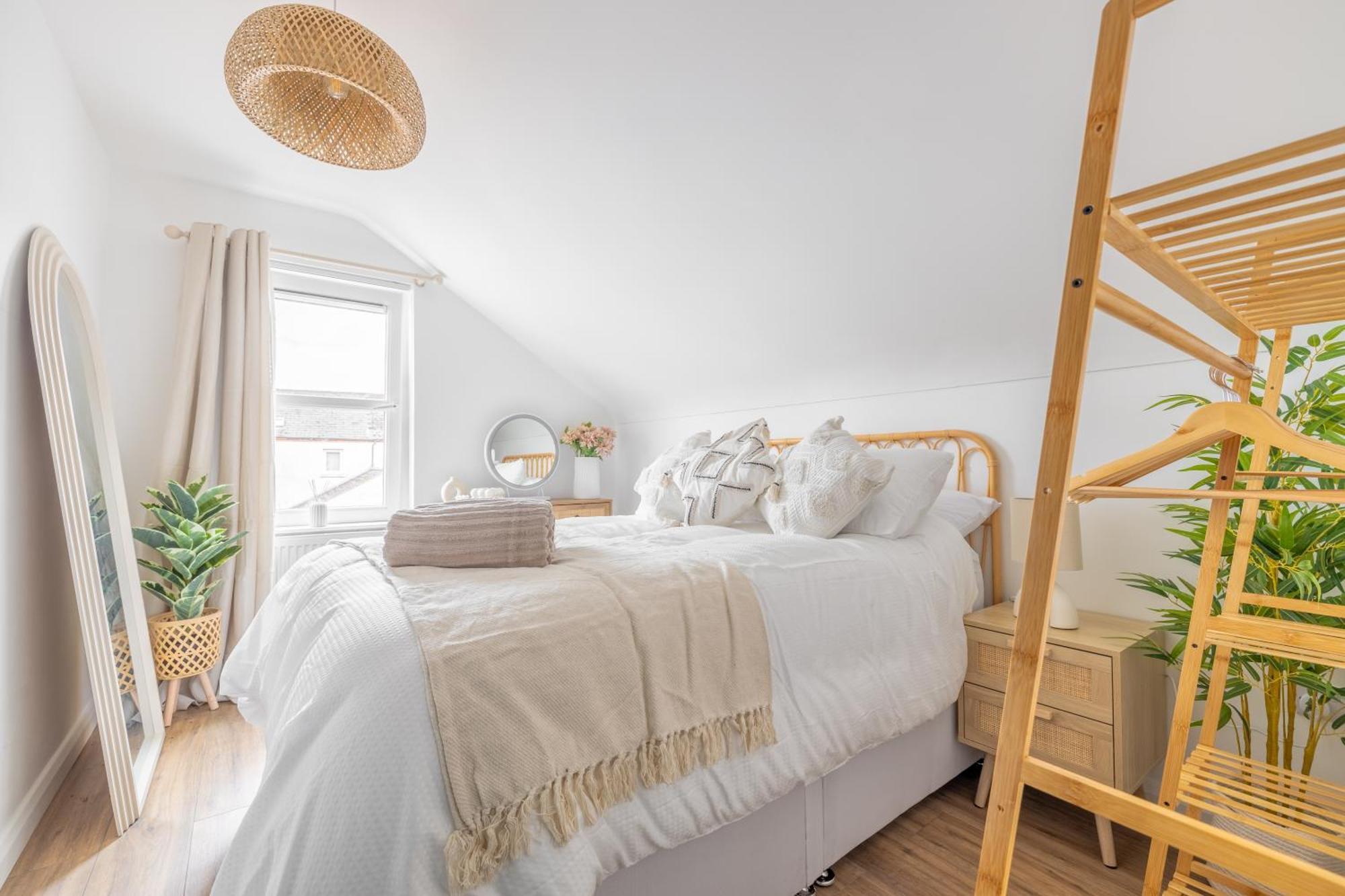 Bliss Stay Belfast The Mount Экстерьер фото